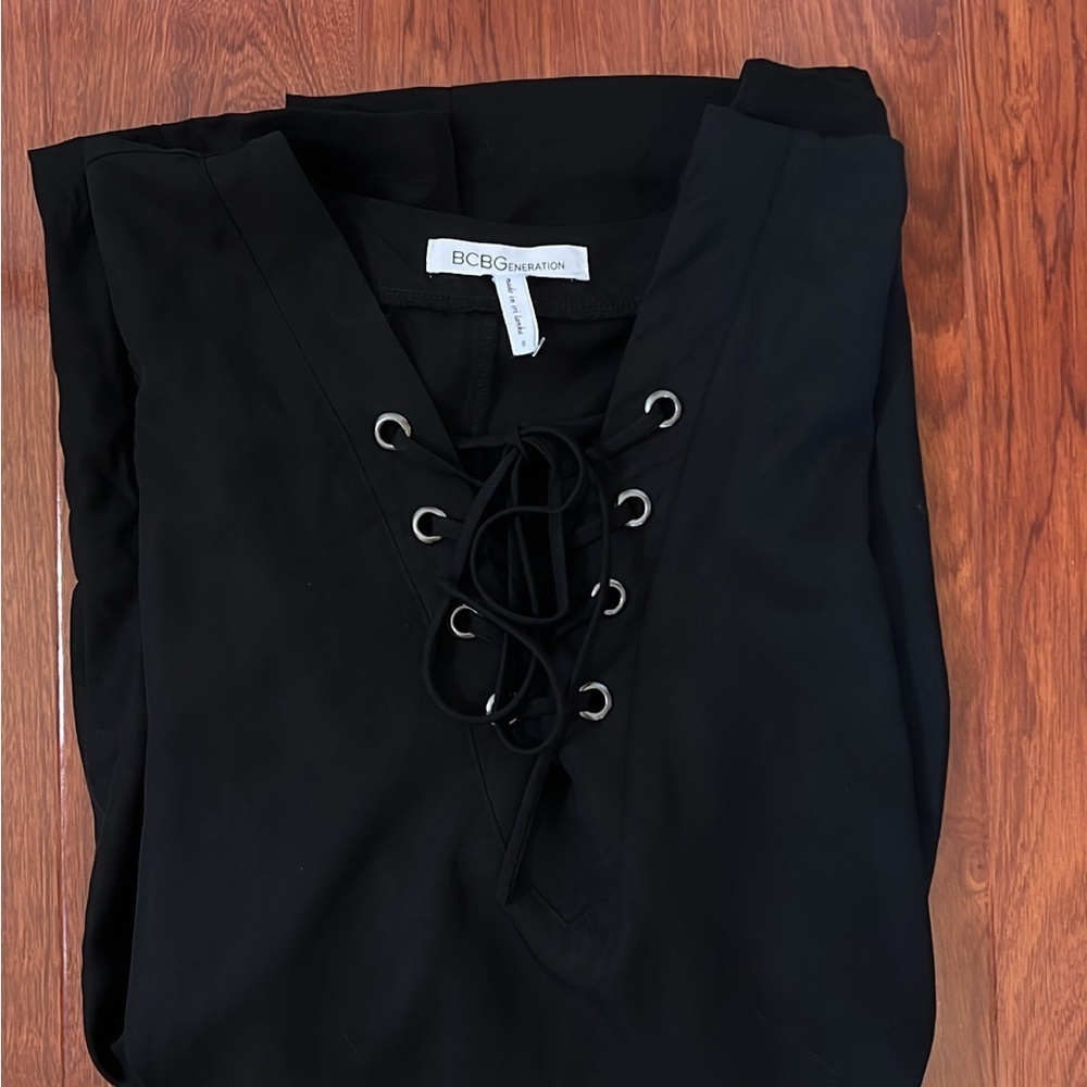 NWOT BCBGeneration Black Lace-Up Dress Size S - Picture 4 of 5